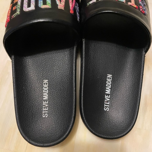 Steve Madden Slides - Picture 2 of 2
